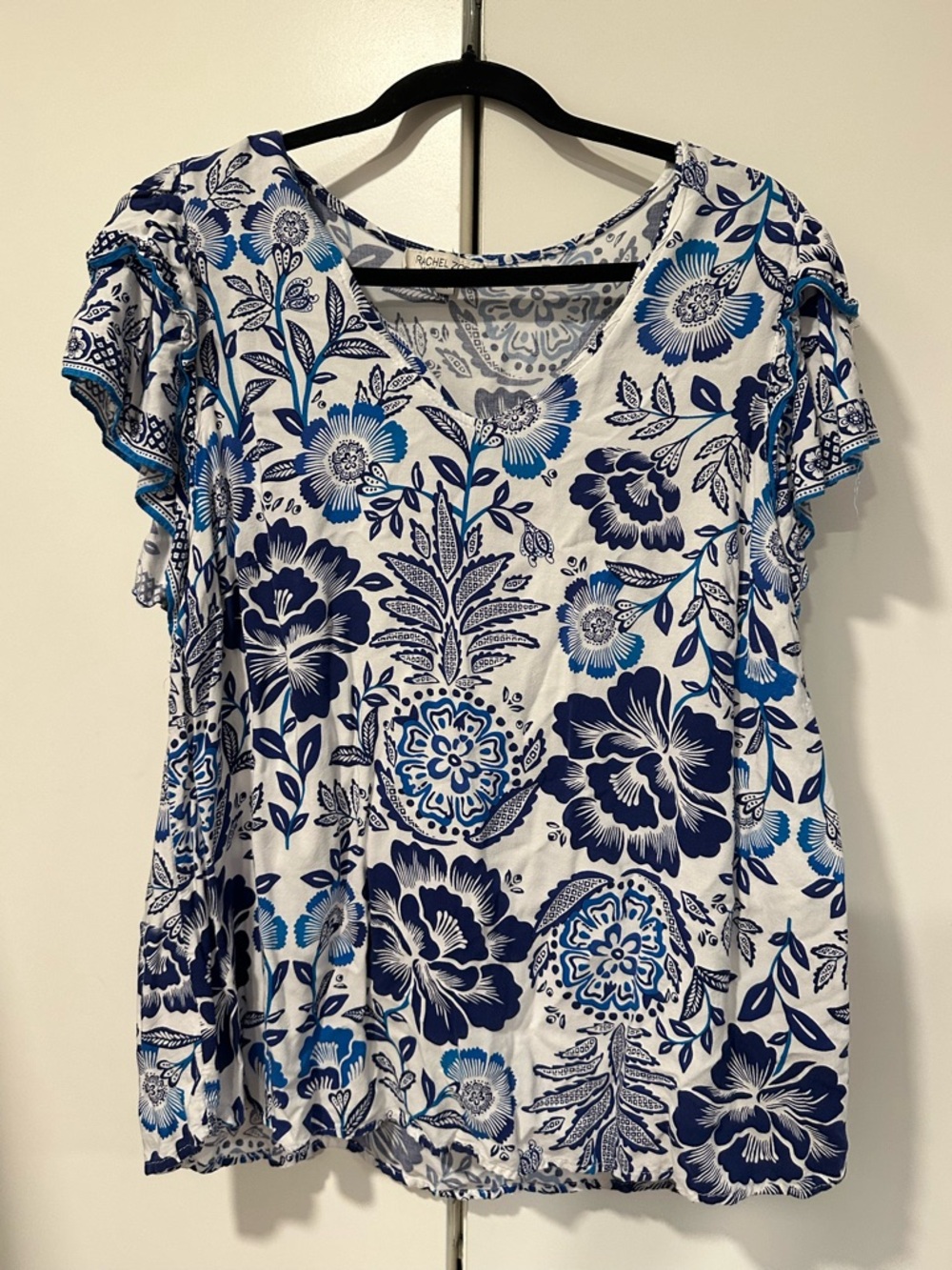 Rachel Zoe White V-Neck Floral Tee with Blue Print